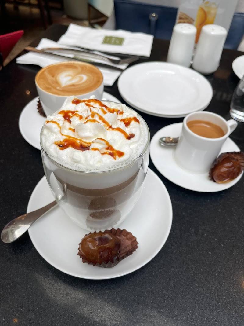 Café Bateel